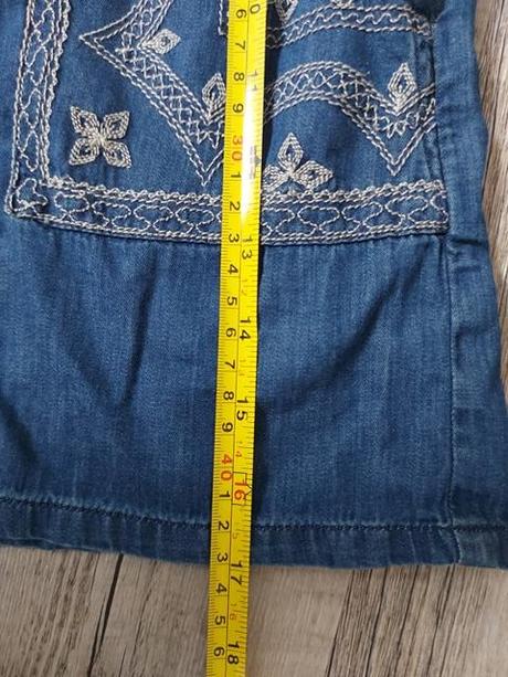 Modra vysivana sukna denim. vzhladu, s