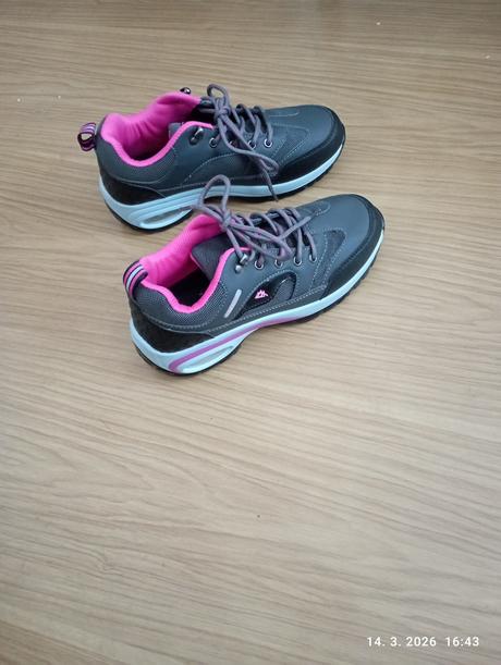 Trekove topánky, 37