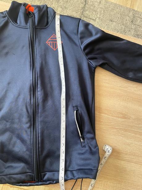 Vetrovka, pepperts,158