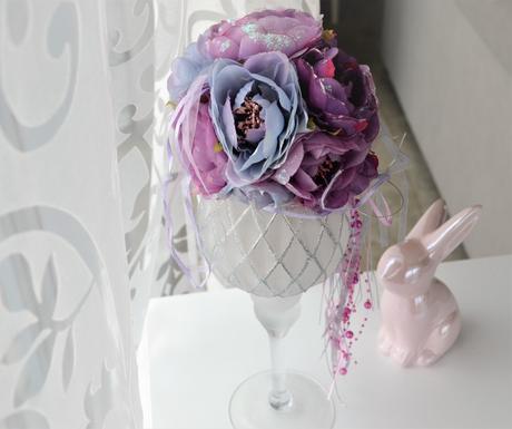 Dekoračná guľa z pivoniek, 