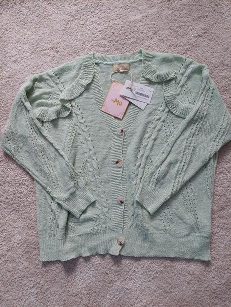 Tričká, pulóvre, svetre, rôzne značky, s