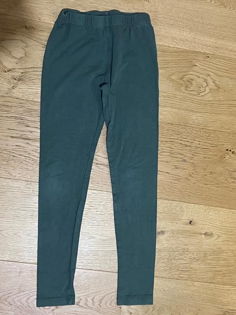 Dievcenske leginy, 140