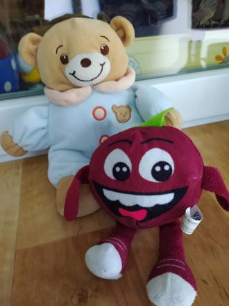 Macko  jahoda robot, 