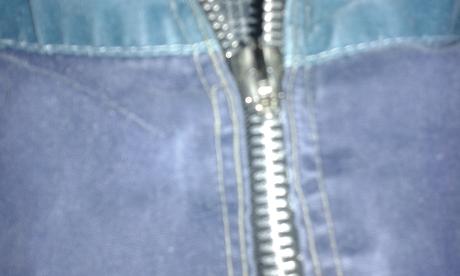 Zaujímavá bundička, 128