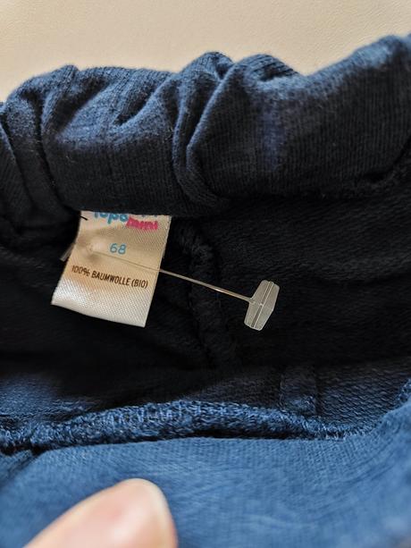 Šortky, topomini,68