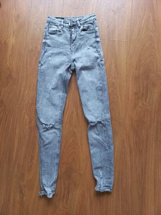 Rifle, stradivarius,34