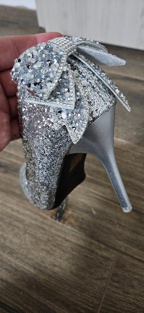 Strieborné lodičky shein, 40