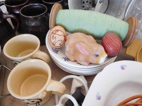 Smalt, keramika, prútené,mlynčeky,,