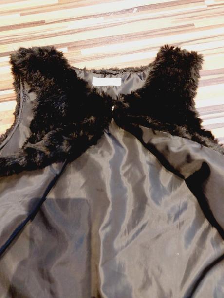 Kratšia vesta, h&m,170