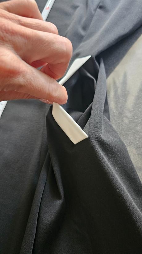 Čierne pohodlné makke šaty, m