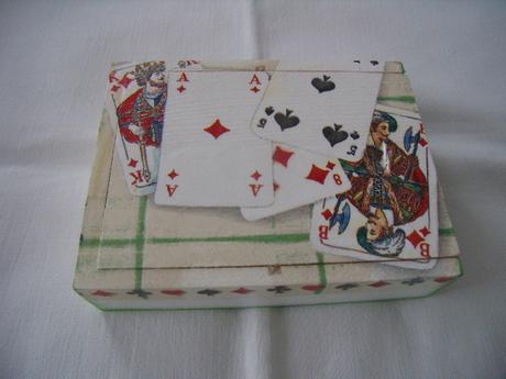 Drevené krabičky na karty, 