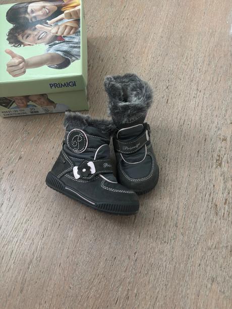 Zimne topanky s kozusinkou primigi velkost 20, primigi,20