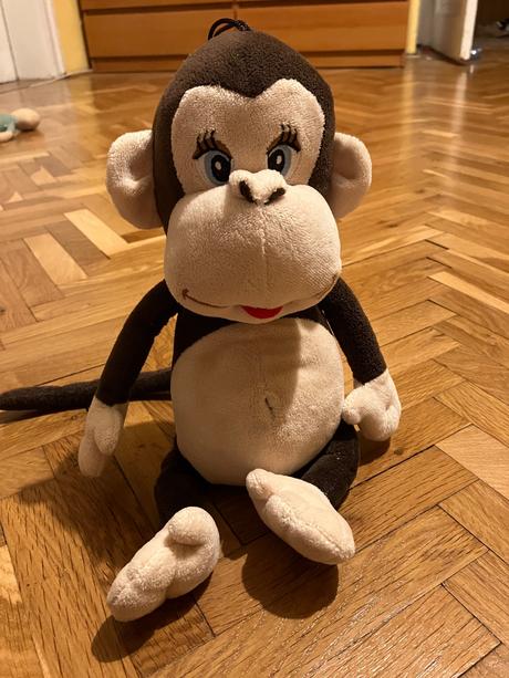 Plysaky 2-hladame novy domov- cena podla velkosti,