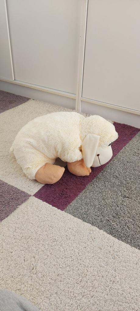 Plyšový vankúšik ovečka,