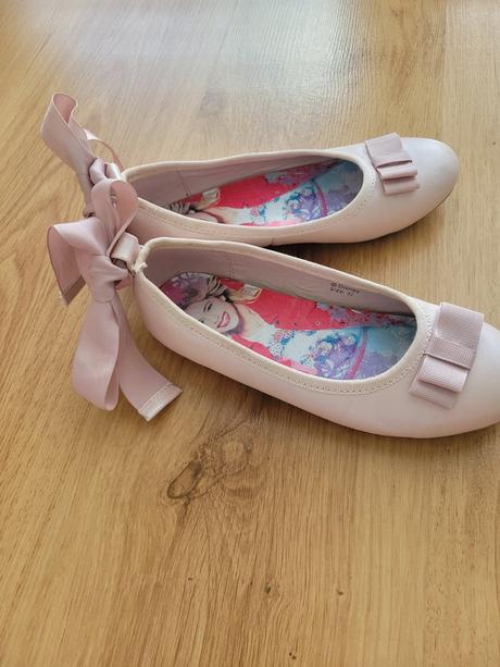 Balerinky s mašľou, c&a,32