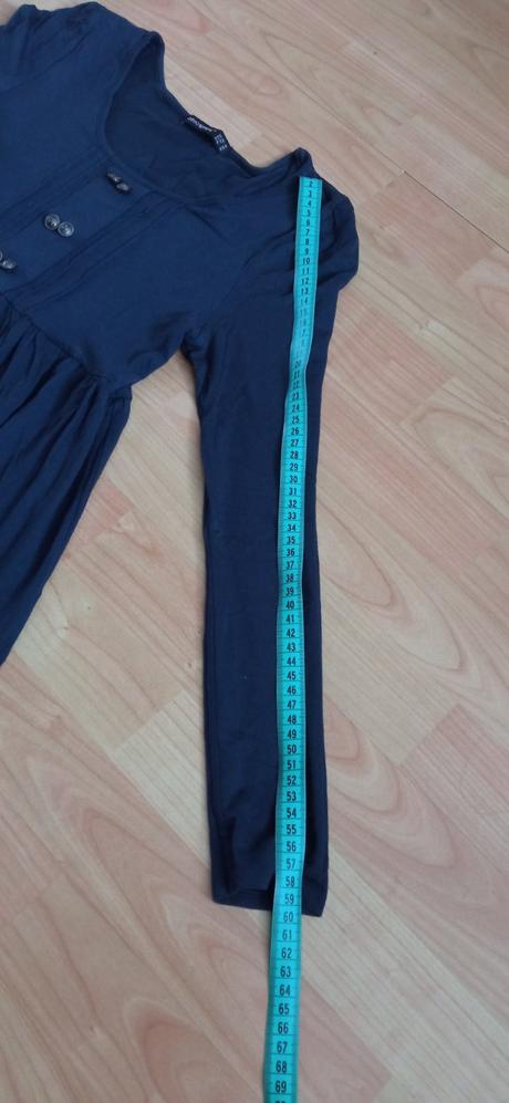 Šaty 38, atmosphere,38