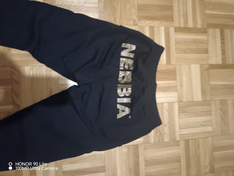 Perfektne nebbia tepláky, nebbia,s