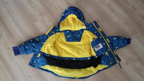 Predám v top stave ako nová zim.bundička v.98, lupilu,98