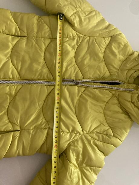 Prechodna vetrovka, reserved,110