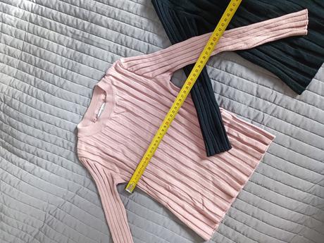 Krasne svetriky, reserved,116