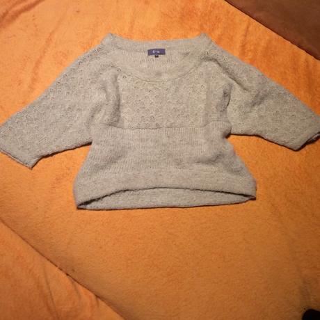 Trendy svetrík z peacocks london, s