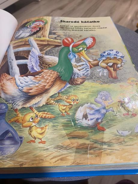 Veľká rozprávková kniha 12 zlatých rozprávok,