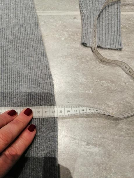 Sivé šaty ambitionfly so zipsom vo výstrihu,vs-m, m