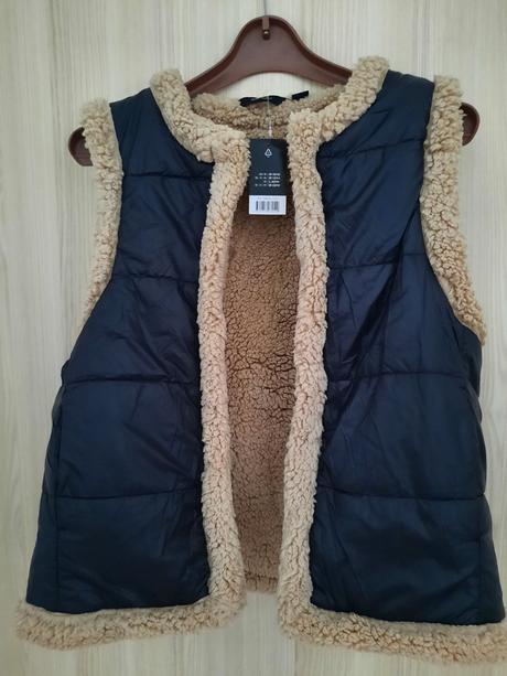 Dámska zateplena vesta, esmara,m