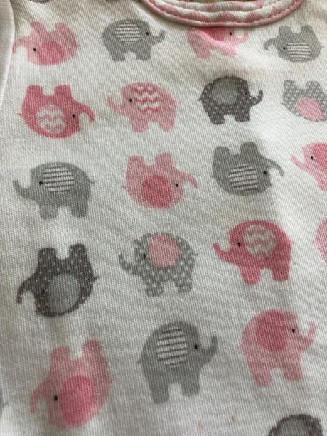 Body s oranžovými kvietkami, 74