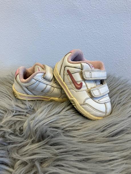 Dievčenské tenisky bielo ružové nike (19), nike,19