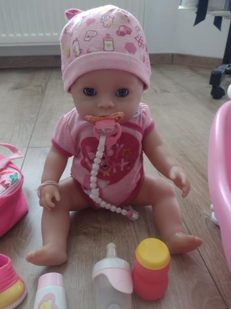 Baby born + príslušenstvo,