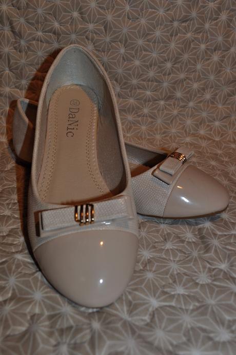 Béžové balerínky, 39