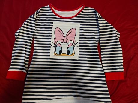 Dve tričká, top stav, 152