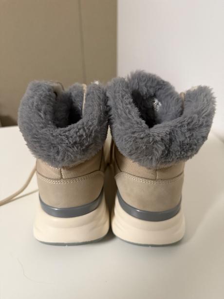 Zimne topanky, lotto,38