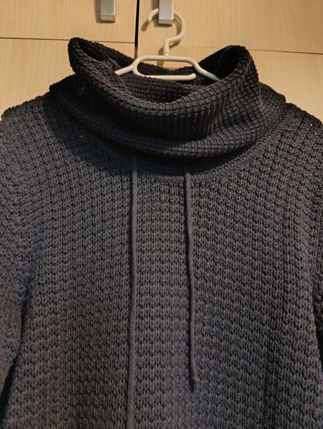 Dámsky sveter, 