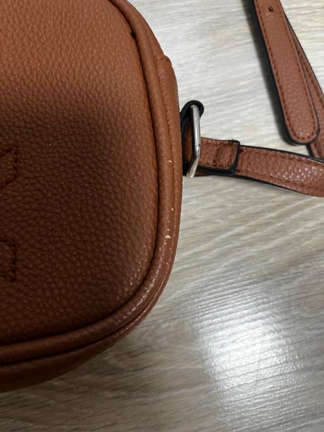 Dámska kabelka, benetton