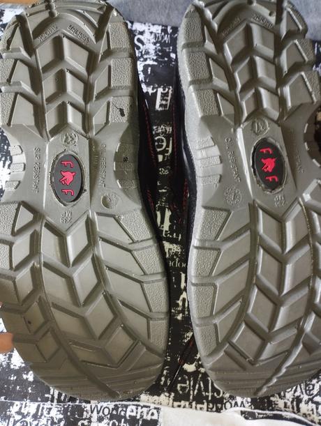 Pracovne topanky, 37