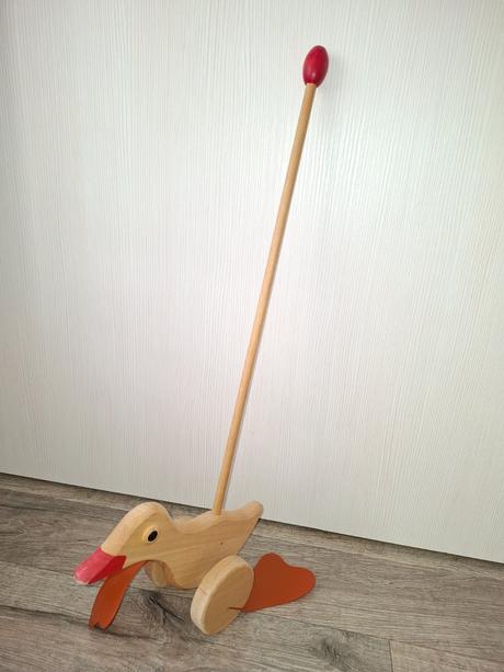 Drevená kačka na tlačenie, 