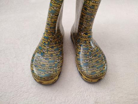 Gumené čižmy s mimóňom, 31