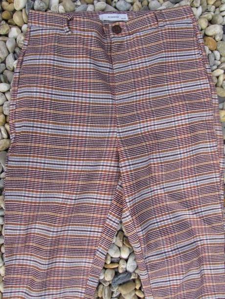 Nohavice, reserved,152