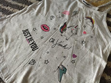 Tielko s obrázkami 146/152, takko,146