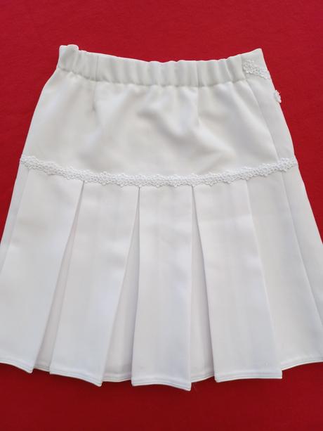 Sukne pre dvojičky, 140