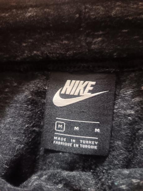 Top stav, nike,m