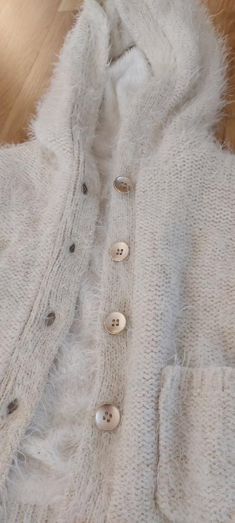 Teplučky huňatý svetrík, f&f,98