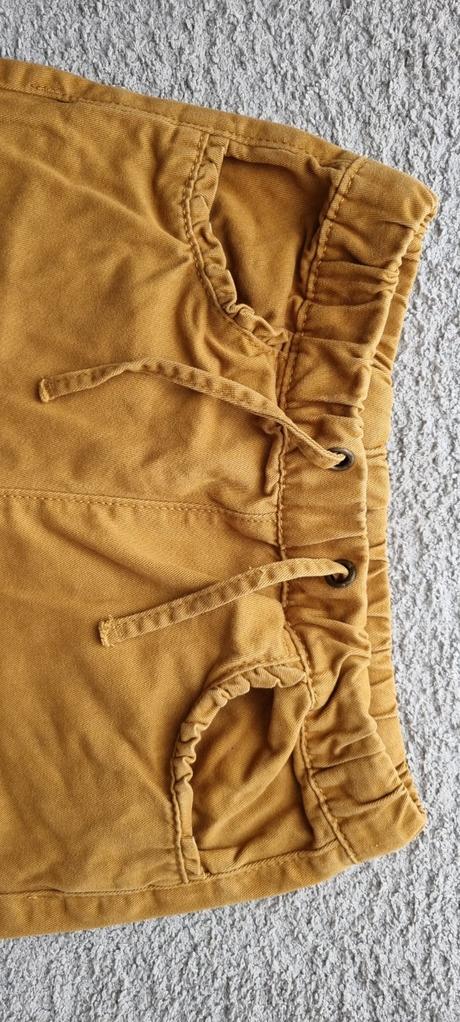 Nohavice v.104, h&m,104