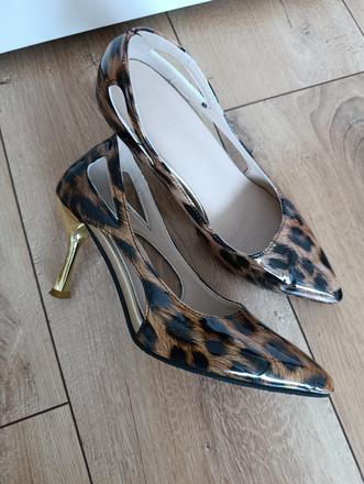 Lodičky,top stav, 36