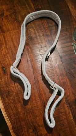 Ortopedický záves na zlomenu ruku, 