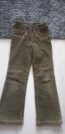 Podšité menčestráky č.140-146, 146