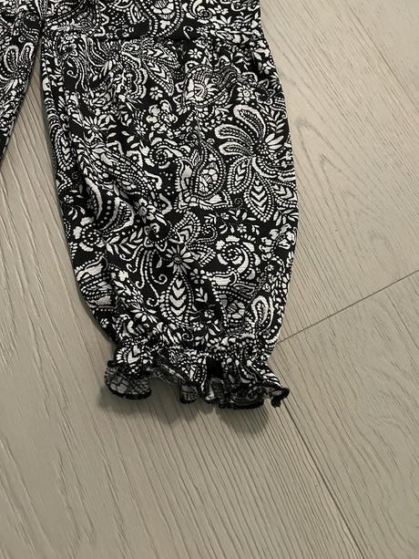 Minišaty alebo dlhý top, stradivarius,l