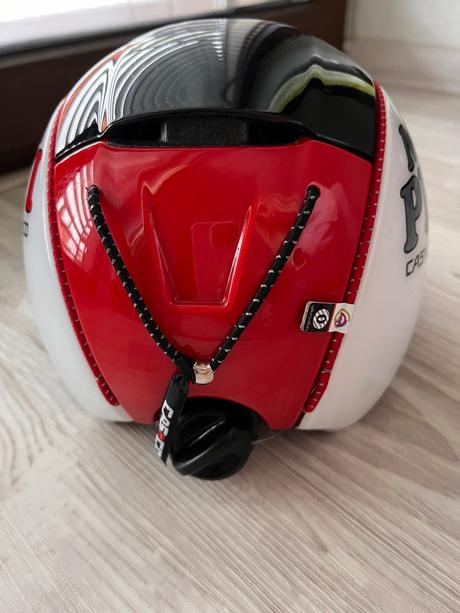 Lyžiarska prilba casco, s